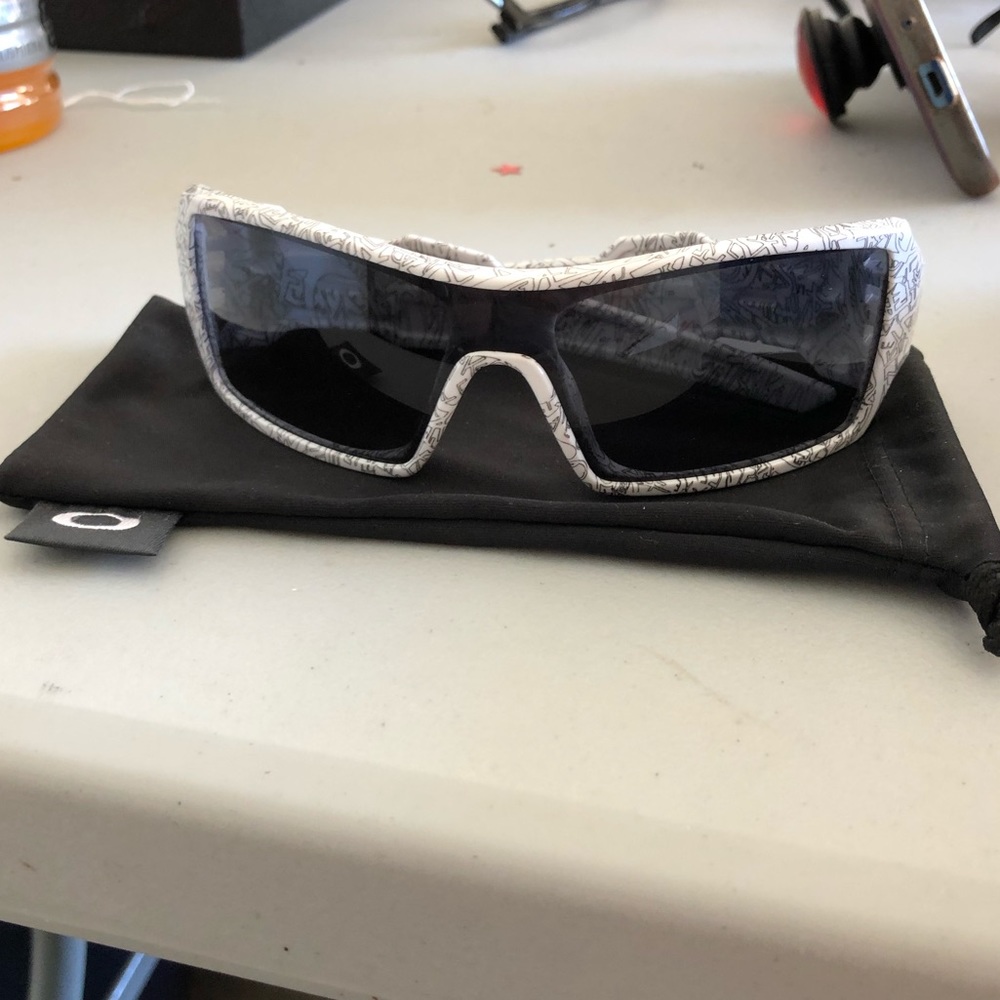 Oakley sunglasses